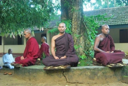 kanduboda-siyane-vipassana-meditation-centre-kanduboda